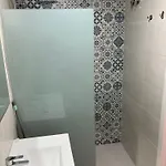 Eliza 3 Bedroom Modern Apartament